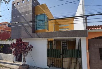 Casa en  Tabachines, Villa De Las Flores, San Francisco Coacalco, Estado De México, México