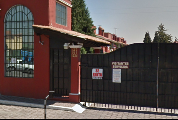 Casa en condominio en  Privada Real De San Jeronimo, Calle 16 De Septiembre Mz 008, San Jeronimo Chicahualco, San Jerónimo Chicahualco, Estado De México, México