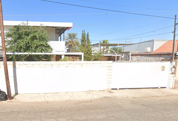 Casa en  Av. República De Chile, Alamitos, Mexicali, Baja California, México