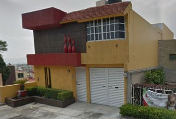 Casa en fraccionamiento en  Plaza Las Tórtolas Mz 006, Lomas Verdes 1ra Sección, Naucalpan De Juárez, Estado De México, México