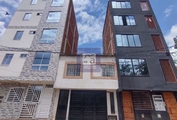 Apartamento en  Cancha Puerto Madero Giron, Girón, Santander, Colombia