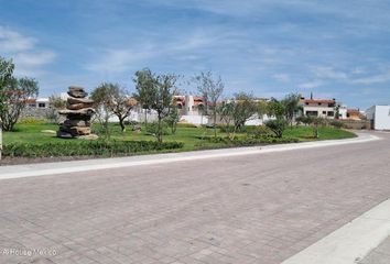 Lote de Terreno en  Calle Del Parque, Fracc El Mirador Desarrollo Res, El Marqués, Querétaro, 76240, Mex