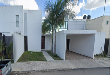 Casa en  Calle 32, Montes De Amé, Mérida, Yucatán, México