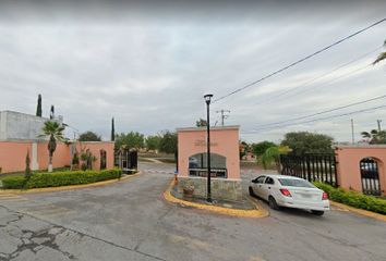 Casa en  San Agustín, Privadas De San Miguelito, Ciudad Apodaca, Nuevo León, México