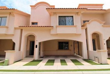 Casa en fraccionamiento en  Paseo De La Reina, Villa California, San Agustín, Jalisco, México