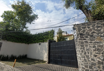 Casa en condominio en  Cruz Verde 44, San Nicolás Totolapan, Ciudad De México, Cdmx, México