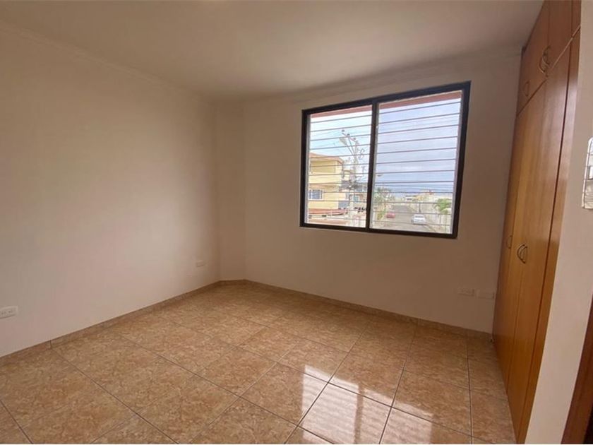 venta Casa en Tarqui, Manta (1012226) icasas.ec