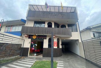 Bodega-Galpon en  Avenida Huayna Cápac, Cuenca, Ecuador