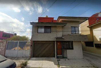 Casa en  C. Encino 329, El Cerrito, 72440 Heroica Puebla De Zaragoza, Puebla, México