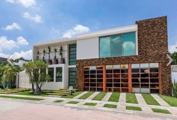 Casa en  Olivos Residencial, Avenida General Ramón Corona, Zapopan, Jalisco, México