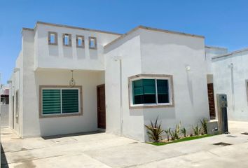 Casa en condominio en  Modelorama, Boulevard Pino Payas, La Paz, Baja California Sur, Mex