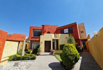 Casa en fraccionamiento en  Fundadores De Zavaleta, Calzada Zavaleta, Ciprés De Zavaleta, Zavaleta, Puebla De Zaragoza, Puebla, México