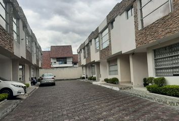 Casa en  Quito 784, Sangolquí 171103, Ecuador