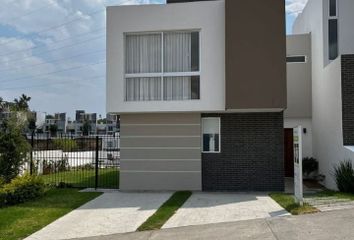 Casa en condominio en  Colinas De San Isidro, Avenida Camino De Los Parques, Colinas De San Isidro, Zapopan, Jalisco, México