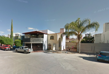 Casa en fraccionamiento en  San Diego De Alcalá, Ciudad Satelite, León, Guanajuato, México