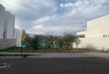 Lote de Terreno en  Privada Santa Fe, Paseo De La Contemplacion, Villas De Irapuato, Guanajuato, México