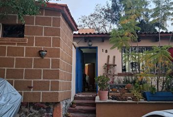 Casa en fraccionamiento en  Boulevard Villas Del Meson, Manzanares, Campestre Ecológico La Rica, Juriquilla, Querétaro, México