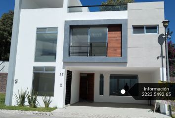 Casa en fraccionamiento en  Boulevard Periférico Ecológico, San Bernardino Tlaxcalancingo, San Andrés Cholula, Puebla, 72820, Mex