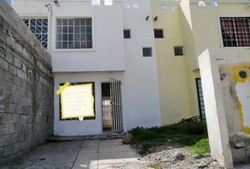 Casa en fraccionamiento en  Av. Paseo De Balvanera 2209a, Fuentes De Balvanera, Fuentes De Balvanera, Guanajuato, México