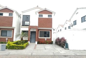 Casa en  Salitre 6, Guayaquil, Ecuador