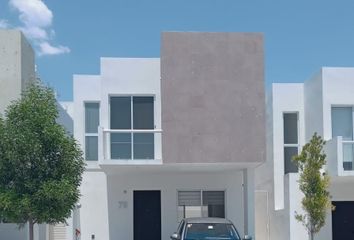 Casa en condominio en  Anillo Vial Fray Junípero Serra S/n, La Pradera, Santiago De Querétaro, Querétaro, México