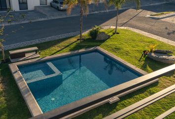 Casa en condominio en  Campestre San Isidro, Santiago De Querétaro, Municipio De Querétaro