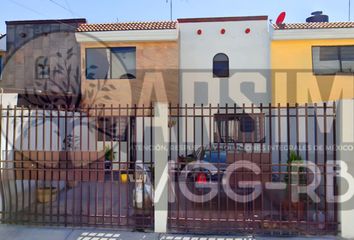 Casa en  Calle 6a, Bosques Amalucan, Puebla De Zaragoza, Puebla, México