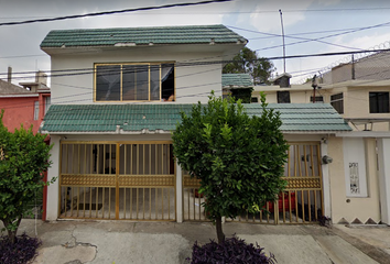 Casa en  Profesa 48, Manzana 020mz 020, Habit.valle De Santa Monica, Tlalnepantla De Baz, Estado De México, México