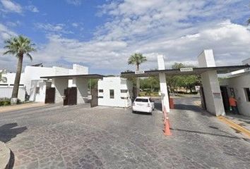 Casa en fraccionamiento en  Vía Acacia 733, Vivenza, Sin Nombre De Col 33, 66470 San Nicolás De Los Garza, N.l., México