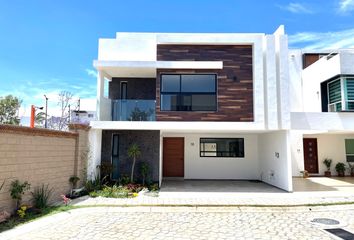 Casa en  Parque Nayarit, Boulevard De Los Volcanes Sur, Lomas De Angelópolis, Puebla, México