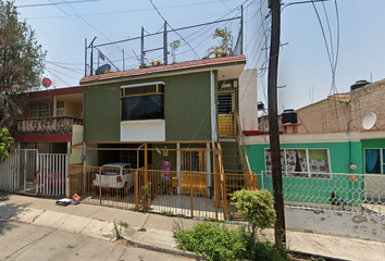 Casa en  Calle Emiliano Zapata 512, Jardines De La Paz, 45519 San Pedro Tlaquepaque, Jal., México