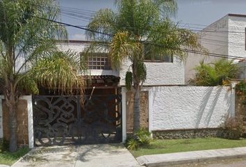 Casa en  Lomas Del Tzompantle, Cuernavaca, Morelos, México