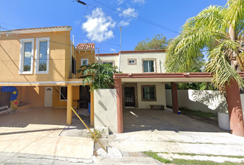Casa en  Toma De Vigas, Marco Antonio, Linares, Nuevo León, México