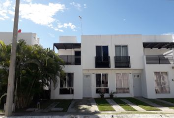 Casa en fraccionamiento en  Circuito Acropolis 1-7, Fraccionamiento Las Ceibas, Bahía De Banderas, Nayarit, 63735, Mex