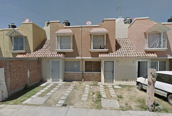 Casa en fraccionamiento en  Calle Hermanas Carmelitas 115a, León, Guanajuato, México