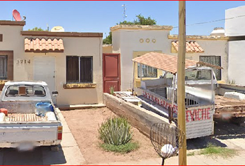 Casa en fraccionamiento en  Nainari Del Yaqui, Ciudad Obregón, Sonora, México