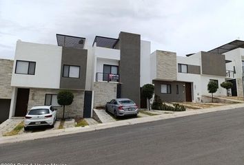 Casa en  Avenida Paseo De Las Pitahayas, Zibatá, Querétaro, México