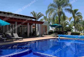 Casa en  Valle Esmeralda, Av. Sta. Margarita, Jardín Real, Zapopan, Jalisco, México