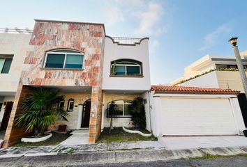 Casa en fraccionamiento en  Fraccionamiento Lomas Residencial, Lomas Del Mar, Fraccionamiento Las Lomas, Veracruz, México