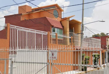Casa en  Ejido De Los Reyes 176, San Francisco Culhuacan(ejidos De Culhuacan), Ciudad De México, Cdmx, México