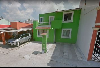 Casa en  Calle Dalias 210, Blancas Mariposas, Villahermosa, Tabasco, México