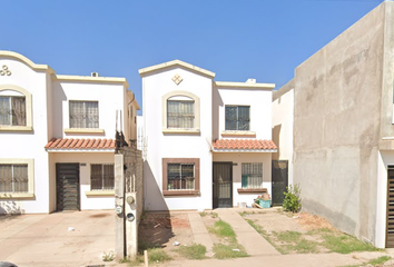 Casa en  C. Manuel M.ponce 2073, Jardines Del Bosque, 81244 Los Mochis, Sin., México