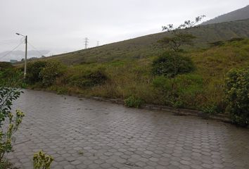 Terreno Comercial en  Pomasqui, Quito