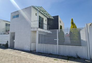 Casa en condominio en  Calle Axocotzi, San Bernardino Tlaxcalancingo, San Andrés Cholula, Puebla, 72820, Mex