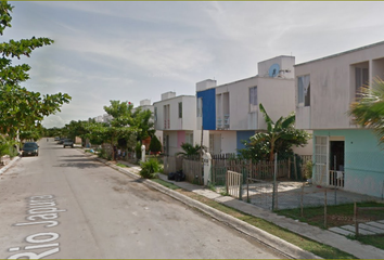 Casa en  Rio Japura, Villas Riviera, Playa Del Carmen, Quintana Roo, México