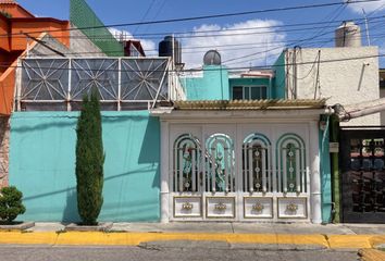 Casa en  Villa De Las Flores, San Francisco Coacalco, Estado De México, México