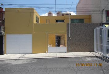 Casa en fraccionamiento en  Avenida General Joaquín Colombres 84, Lomas De Loreto, Puebla De Zaragoza, Puebla, México