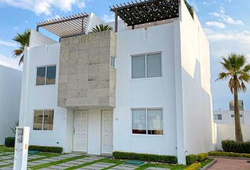 Casa en  San Francisco Ocotlán, Coronango