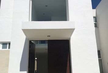 Casa en fraccionamiento en  Lomas De Angelópolis, Tlaxcalancingo, Puebla, México