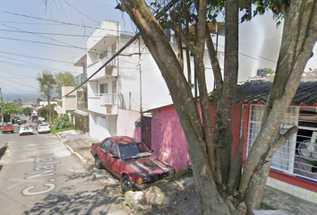 Casa en  Calle Nayarit, Progreso Macuiltepetl, Xalapa-enríquez, Veracruz, México
